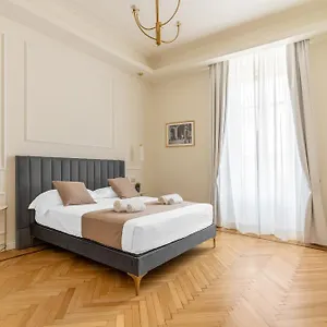 Montello Foresteria Lombarda , Milán Italia